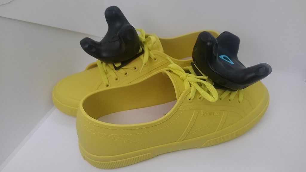 スニーカー用トラッカーホルダー(2.0＆3.0＆Tundra対応)