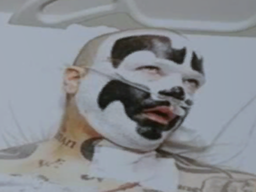 Shaggy 2 Dope Sucks Satan's Toe