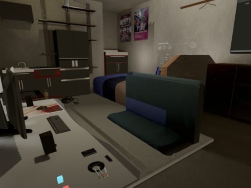 最寄り駅徒歩15分月6万