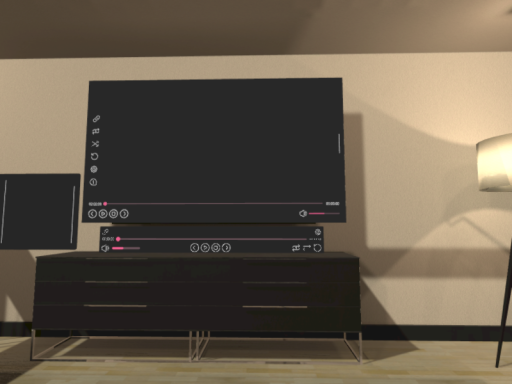 音楽垂れ流し作業部屋