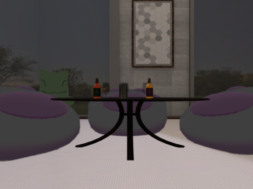 な に も し な い わ ー る ど