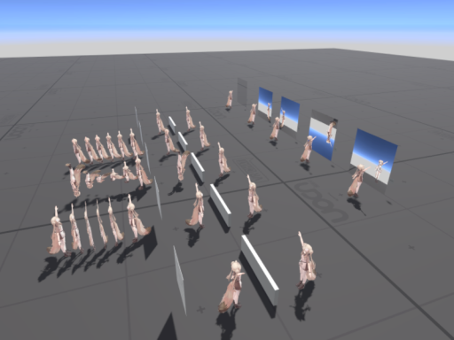 鏡像が左右でなく前後に反転している事を示すワールド