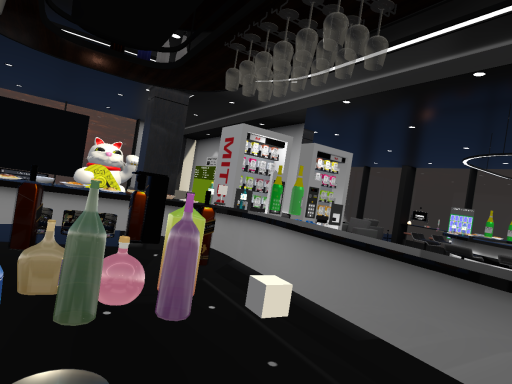 pang e 의 술과 음식과 게임과 욕망이 가득한 바