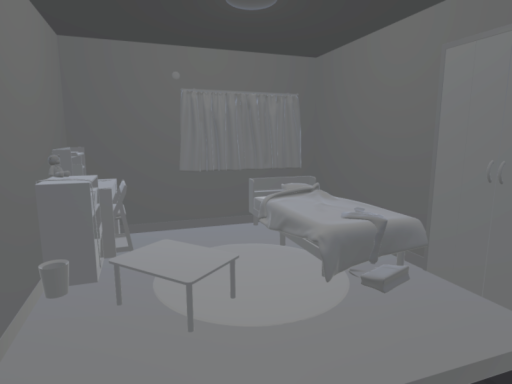 なにもないへや