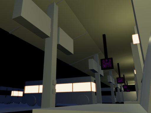 出会いと別れの間