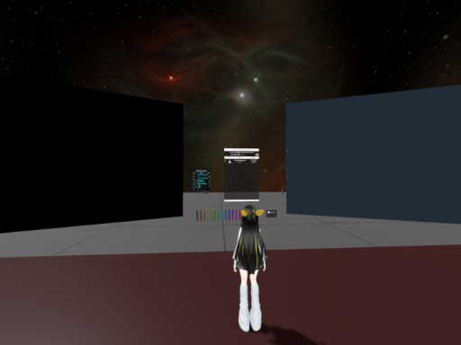 動画プレイヤーの動作を比較確認するワールド