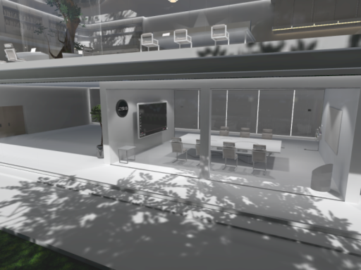 白い大きな作業場