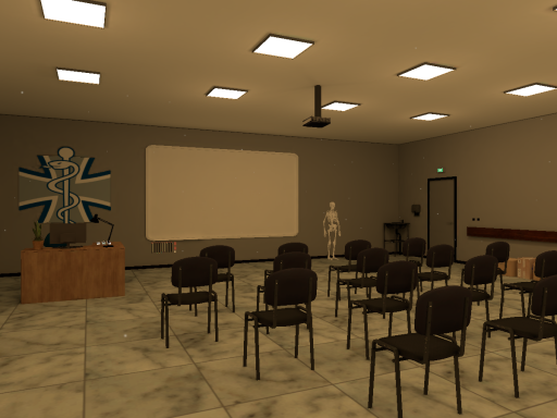 Waifuwehr Medical training room