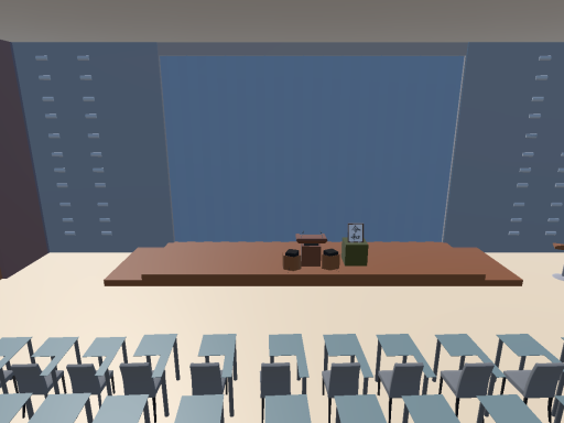 Just 官邸会見室